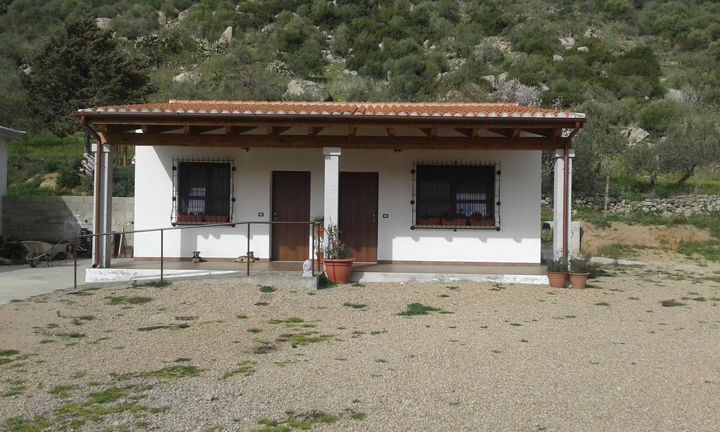 אוליאנה Agriturismo Locoe מראה חיצוני תמונה